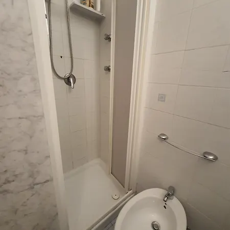 Dna Apartment *